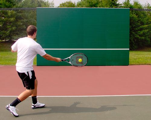 Kan man träna tennis ensam